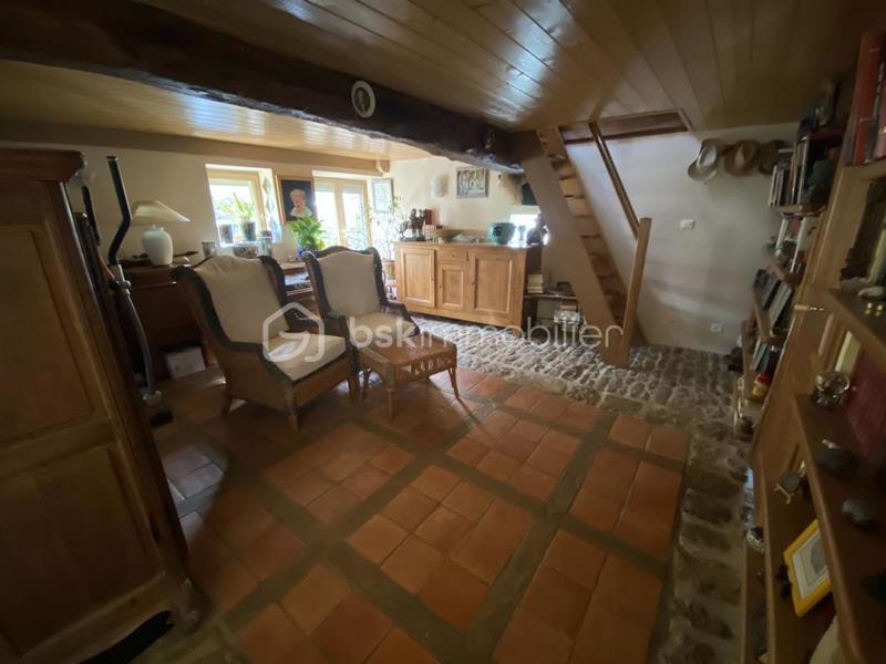 Corps de ferme - 237 m² - 9 pièces