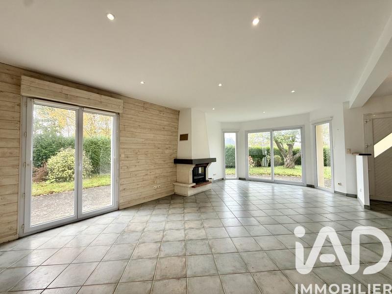 Maison - 102 m² - 5 pièces