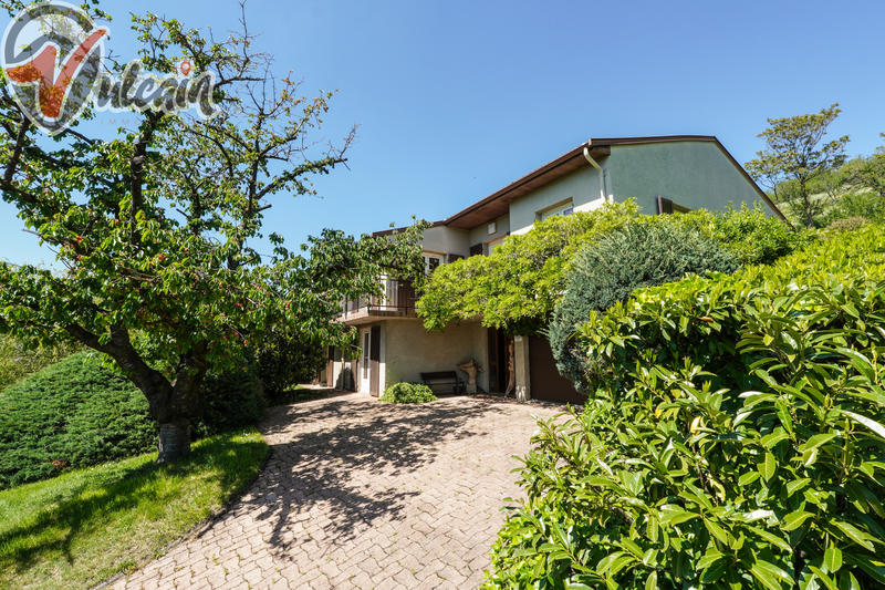 Maison - 185 m² - 6 pièces