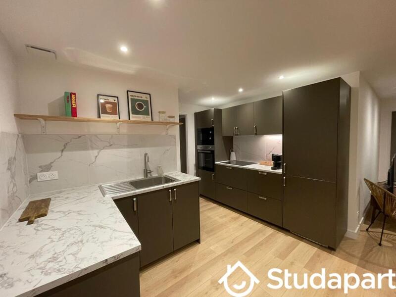 Chambre - 15 m² - 1 pièce