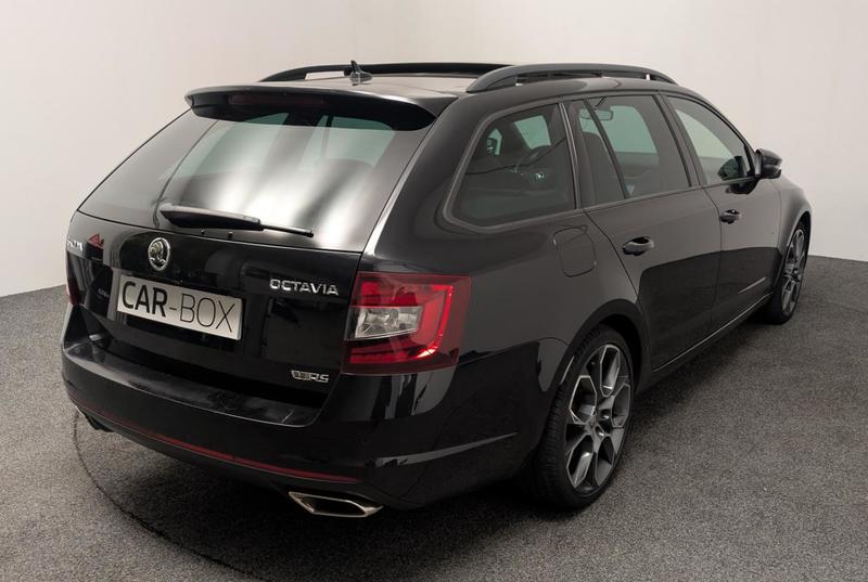 Skoda Octavia Combi Break Rs 245 Ch Dsg 1ere Main Toit Pano Hayon Electrique