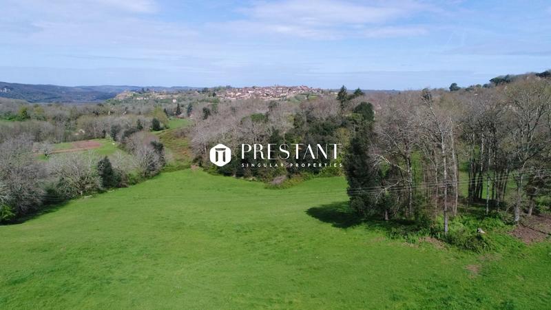 Manoir - 305 m² - 10 pièces