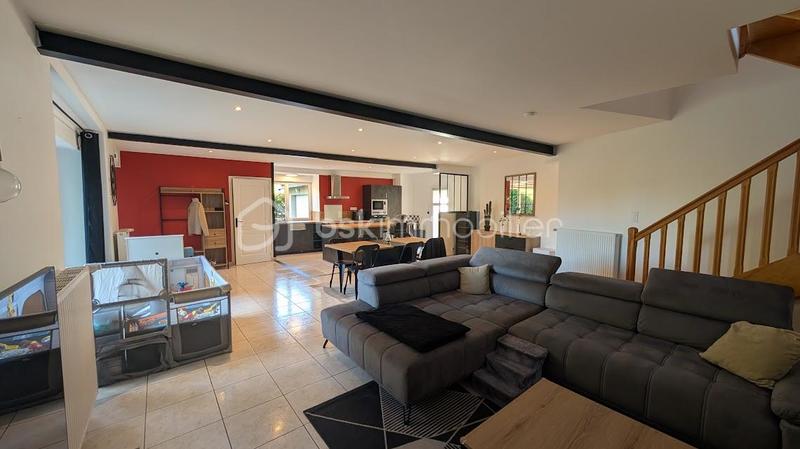 Maison en pierre - 111 m² - 5 pièces