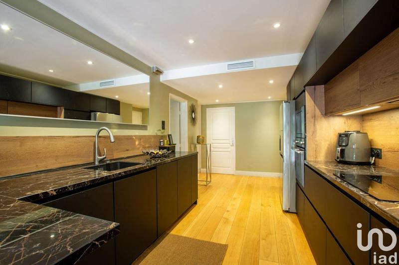 Appartement - 122 m² - 5 pièces