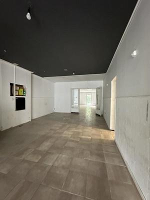 Local commercial - 165 m²