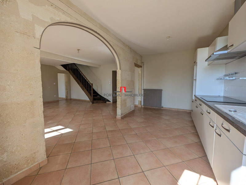 Maison ancienne - 172 m² - 8 pièces