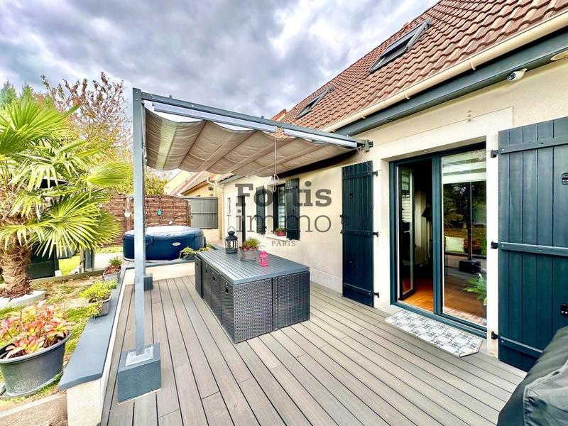 Maison - 105 m² - 5 pièces