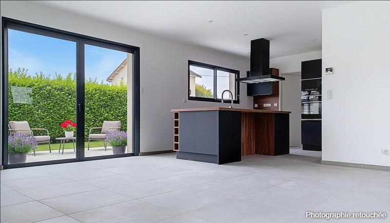 Maison - 98 m² - 4 pièces