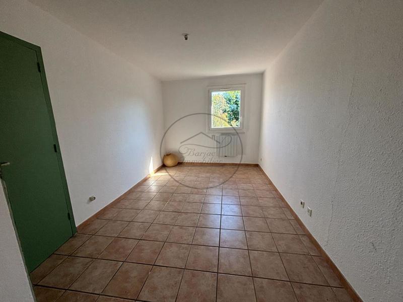 Immeuble - 700 m² - 30 pièces