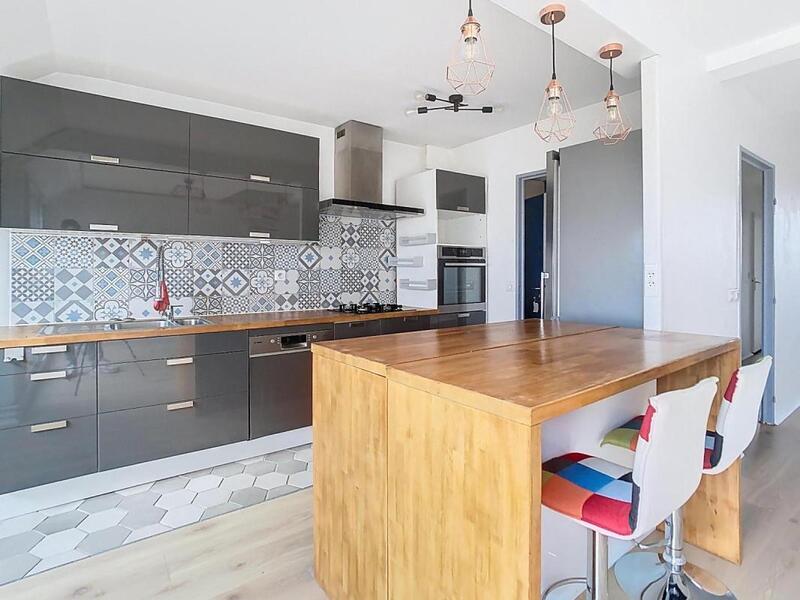 Appartement - 83 m² - 4 pièces