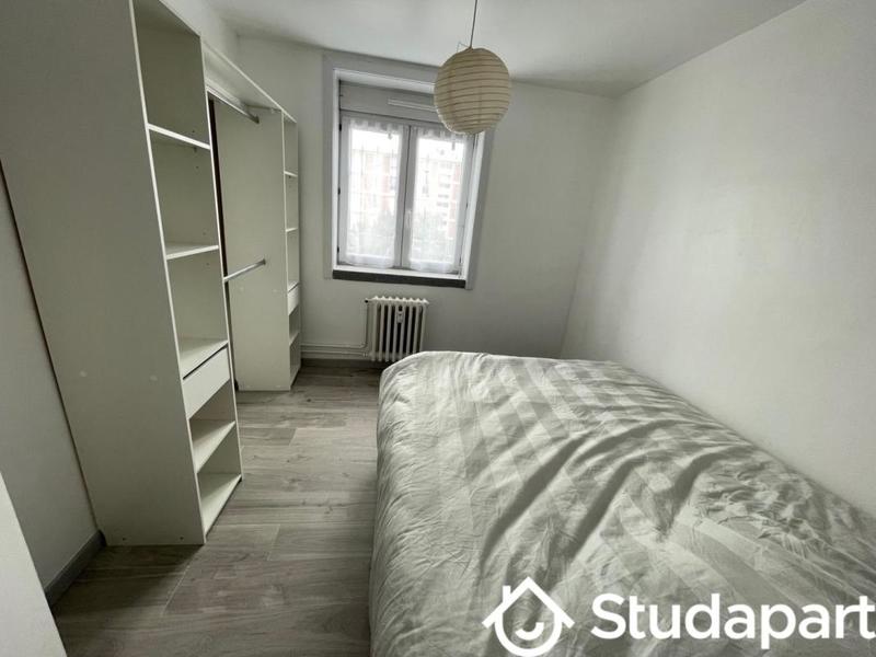 Appartement - 65 m² - 5 pièces