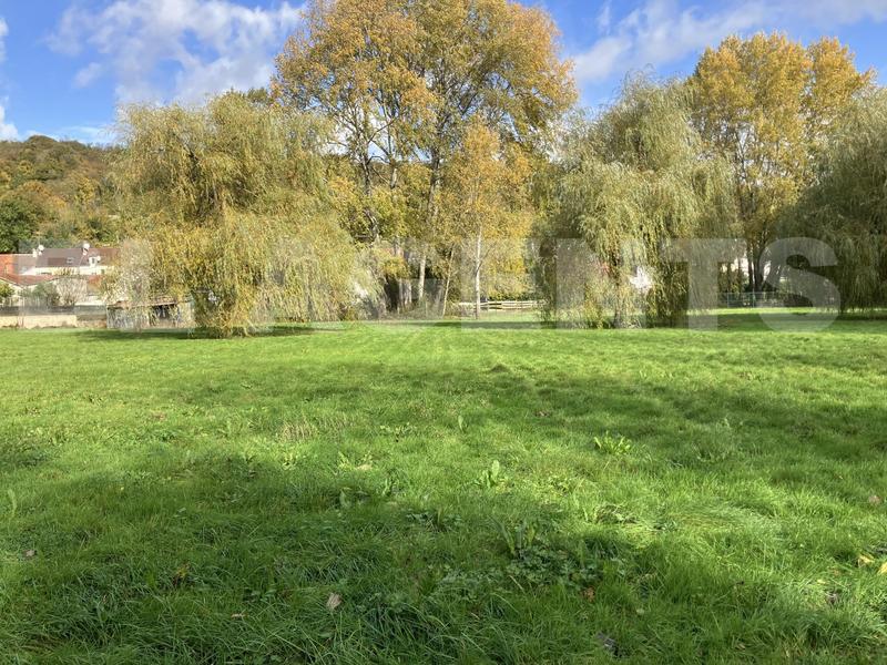 Terrain de loisirs - 1 220 m²