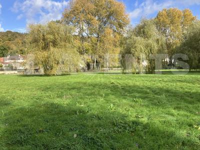 Terrain de loisirs - 1 220 m²