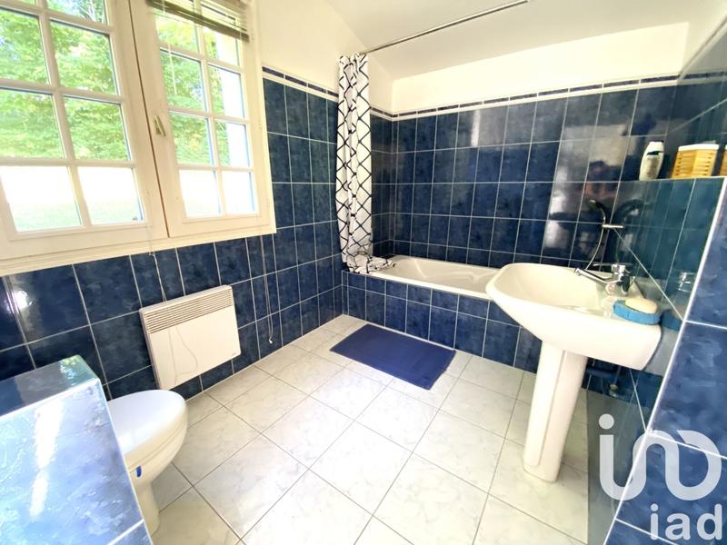 Maison - 193 m² - 9 pièces