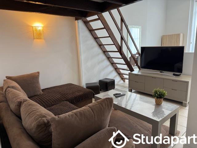 Appartement - 70 m² - 2 pièces