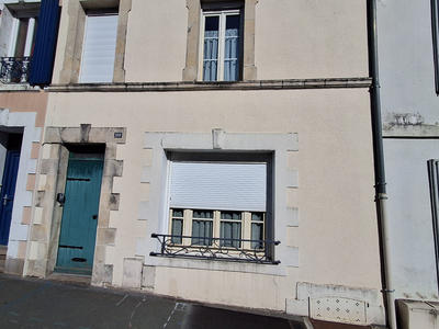 Maison - 64 m² - 4 pièces