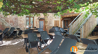 Fonds de commerce - Hôtellerie / Restauration - 240 m²