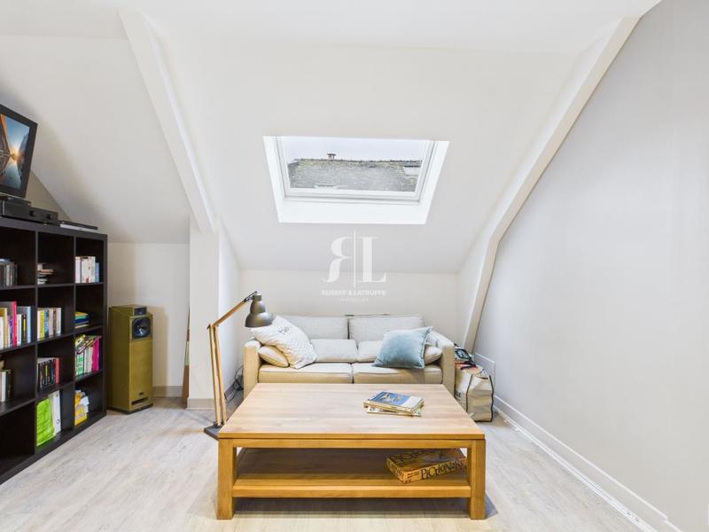 Maison - 161 m² - 6 pièces