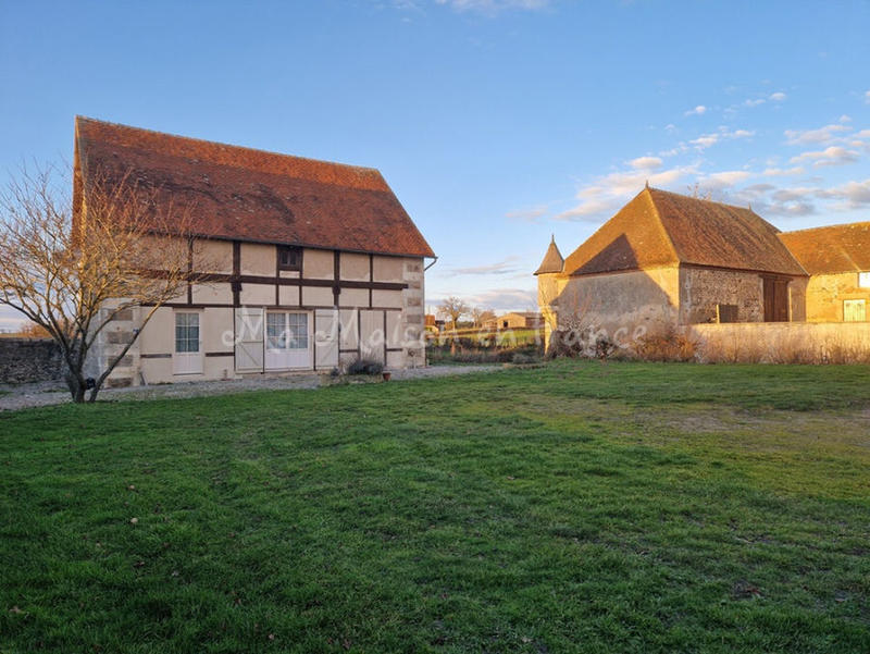 Château - 620 m² - 1 pièce