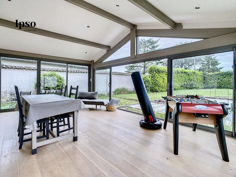 Maison - 183 m² - 6 pièces