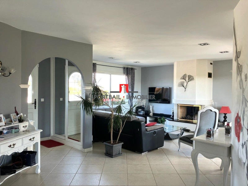 Maison contemporaine - 170 m² - 7 pièces