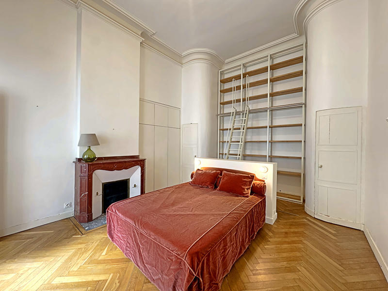 Appartement - 125 m² - 3 pièces