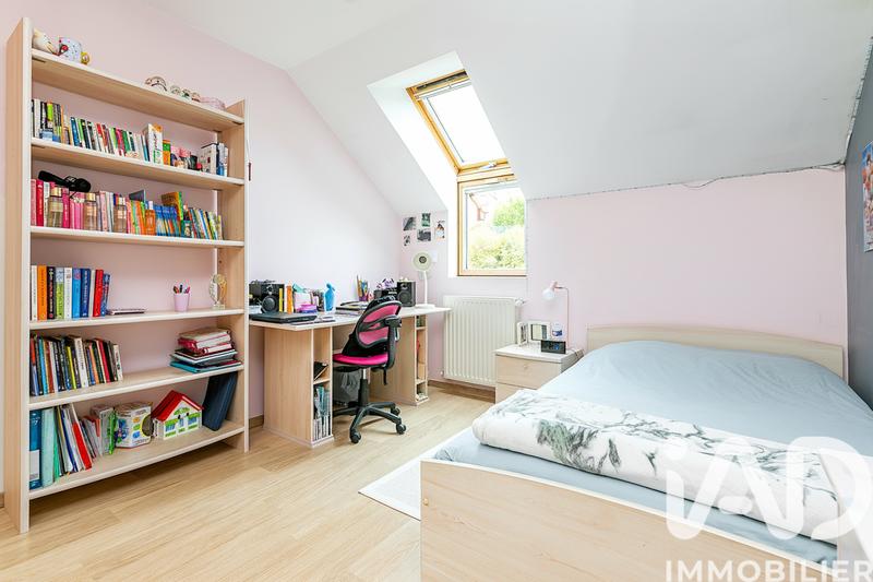 Maison - 213 m² - 7 pièces