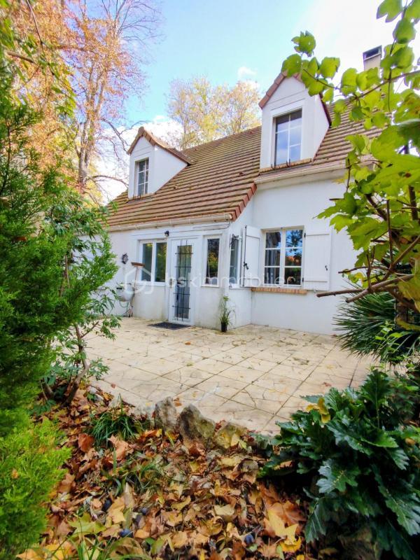 Maison traditionnelle - 117 m² - 5 pièces