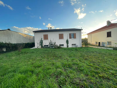 Maison - 111 m² - 4 pièces