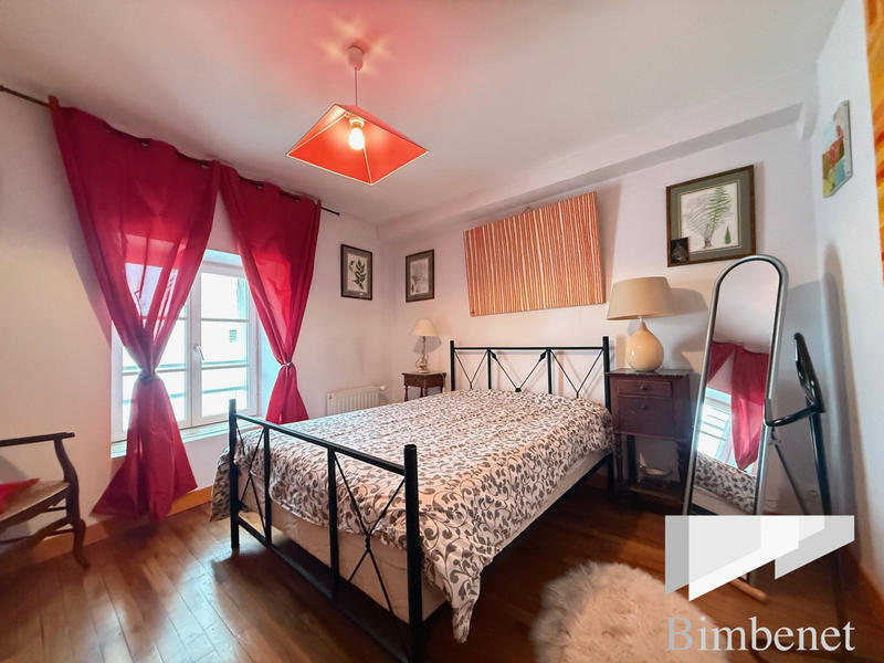 Maison ancienne - 181 m² - 6 pièces