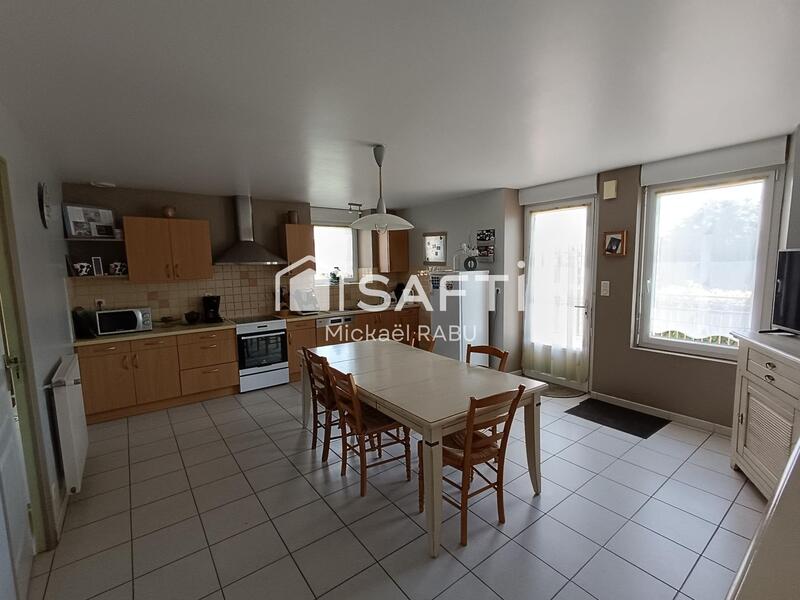 Maison - 123 m² - 4 pièces