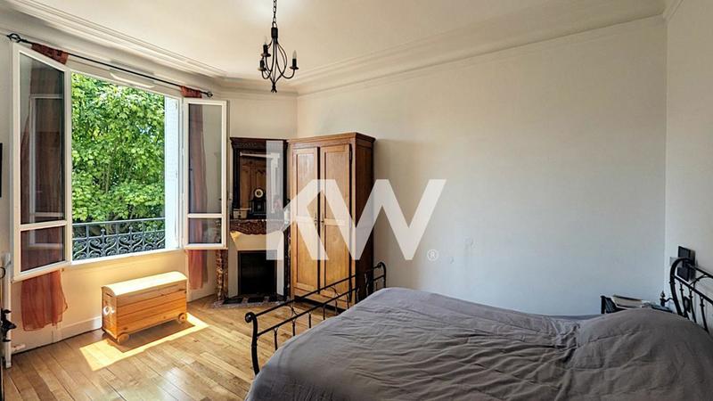 Maison bourgeoise - 257 m² - 10 pièces