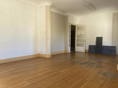 Appartement - 116 m² - 4 pièces