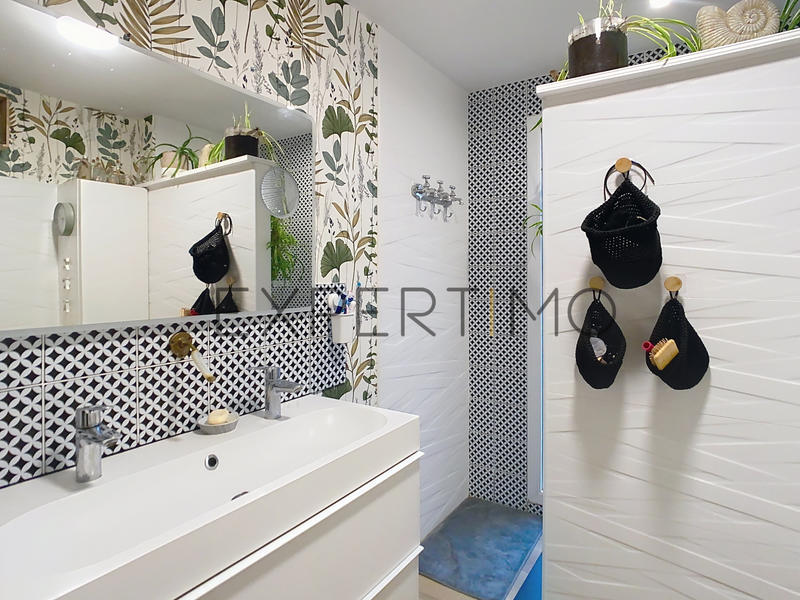 Maison - 124 m² - 7 pièces