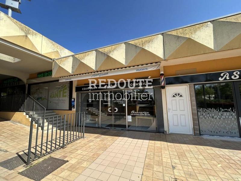 Beauté / Bien-être - 90 m²