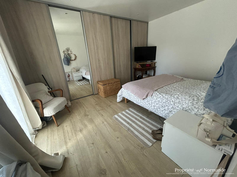 Maison - 215 m² - 8 pièces