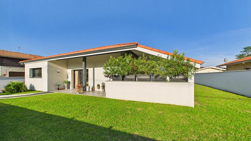 Maison - 155 m² - 6 pièces