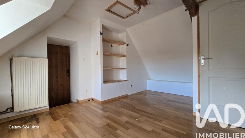 Maison - 236 m² - 7 pièces