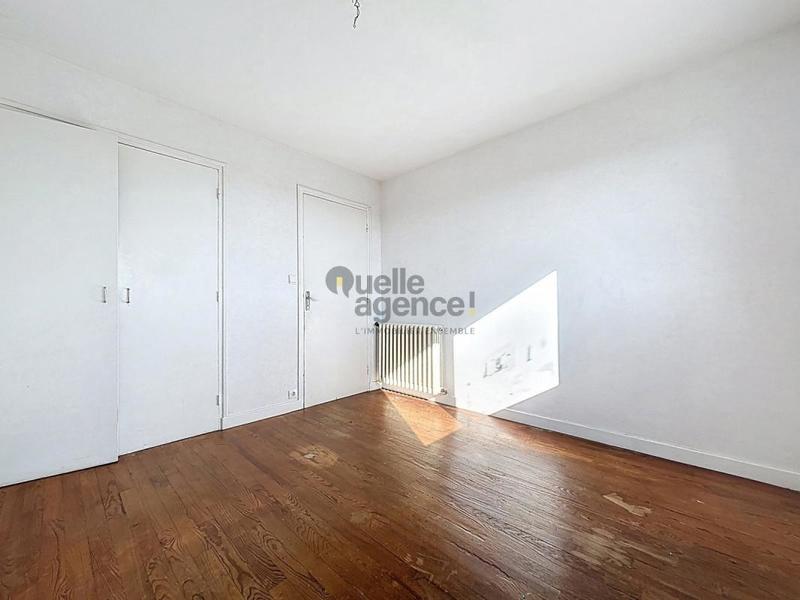 Maison - 95 m² - 7 pièces