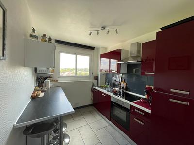 Appartement - 77 m² - 4 pièces