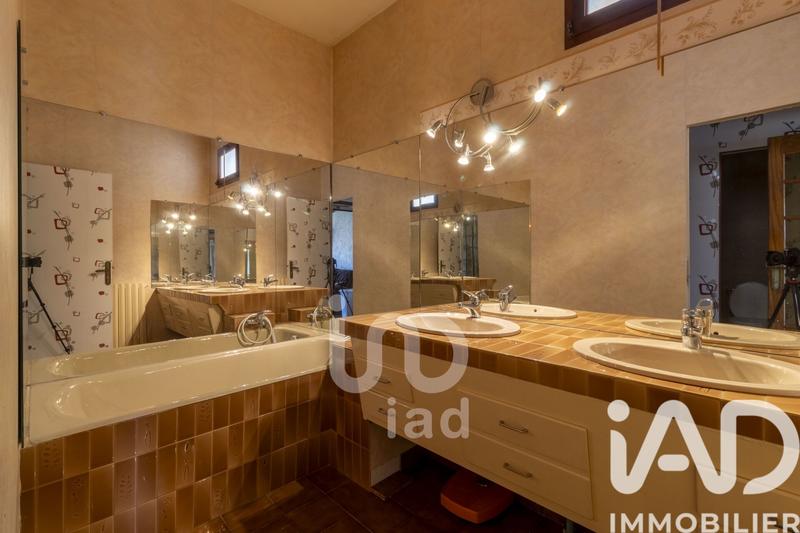 Maison - 88 m² - 4 pièces