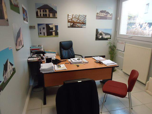 Local commercial - 118 m² - 6 pièces