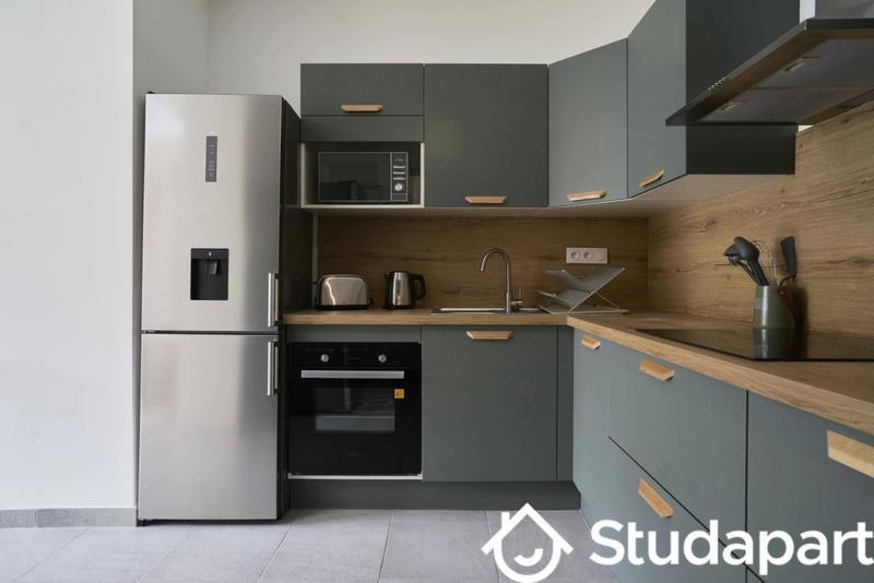 Chambre - 11 m² - 1 pièce