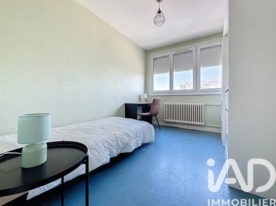 Appartement - 71 m² - 4 pièces