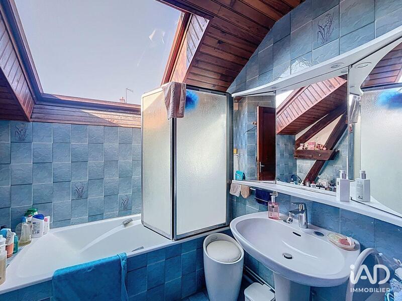 Maison - 161 m² - 5 pièces