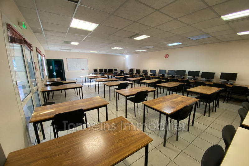 Maison - 314 m² - 13 pièces