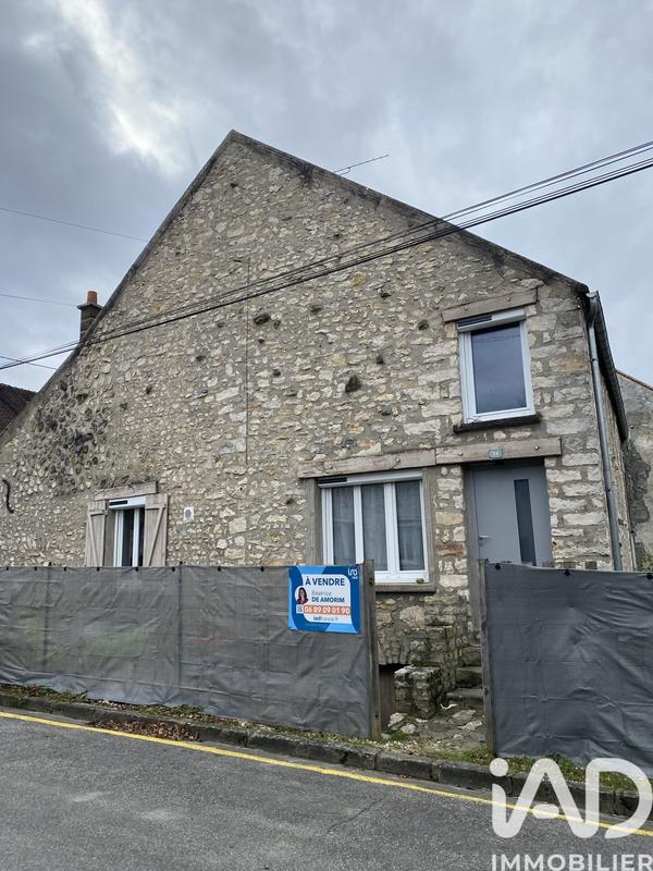 Maison - 104 m² - 5 pièces