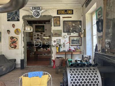 Maison de maîtres - 800 m² - 10 pièces