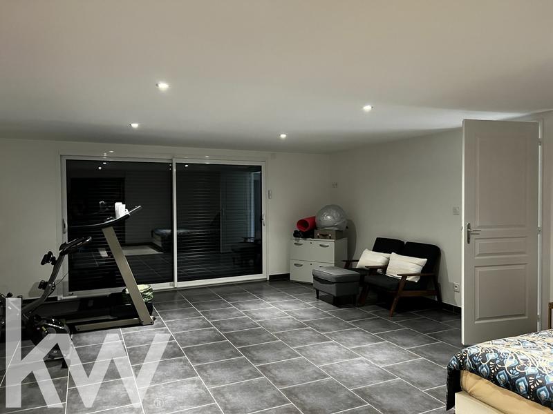 Demeure - 510 m² - 13 pièces