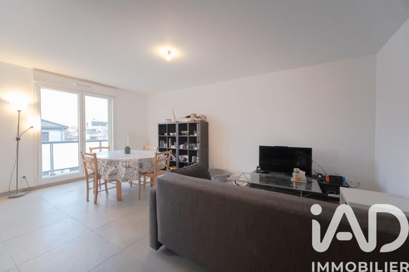 Appartement - 77 m² - 4 pièces